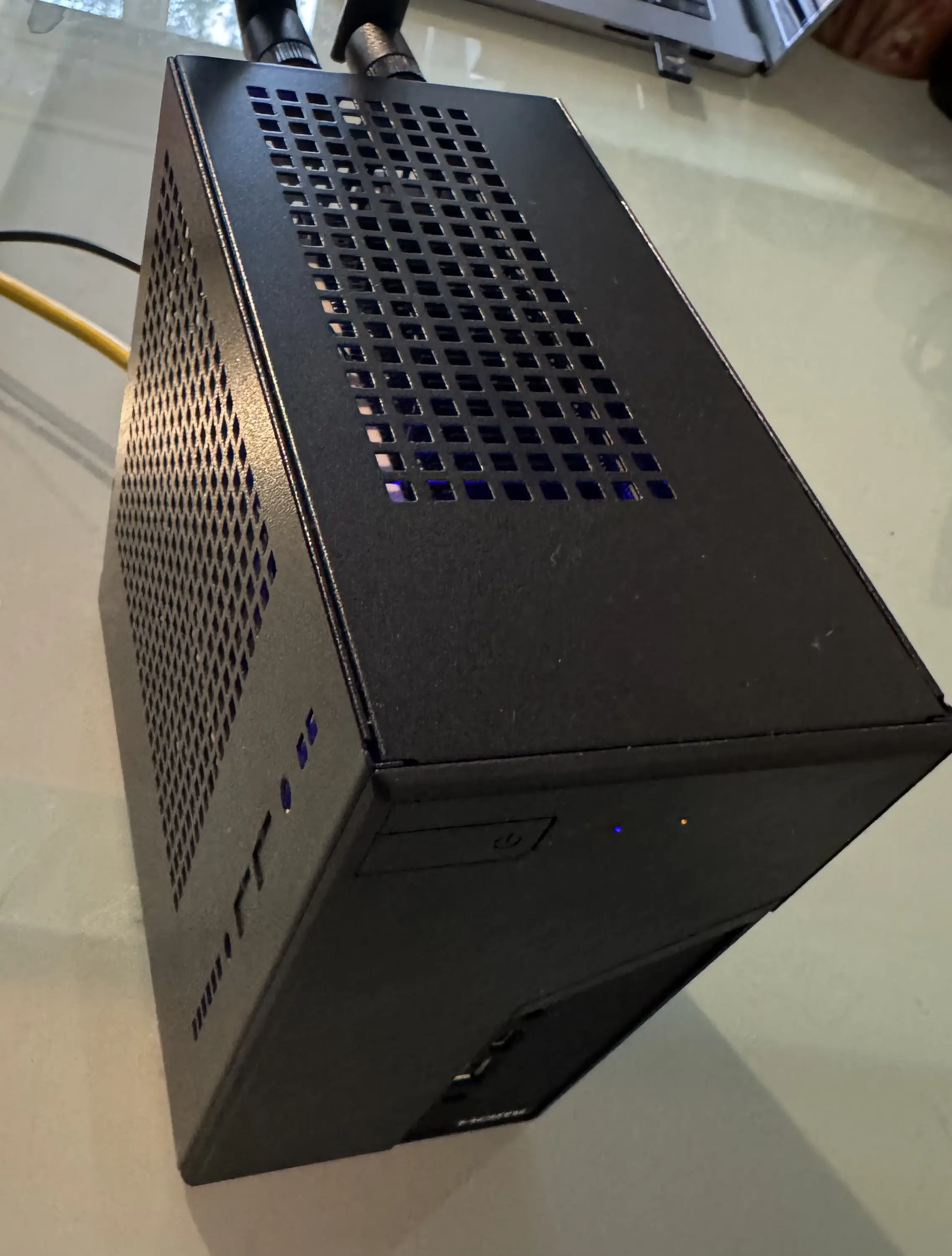edgenode-X600-1